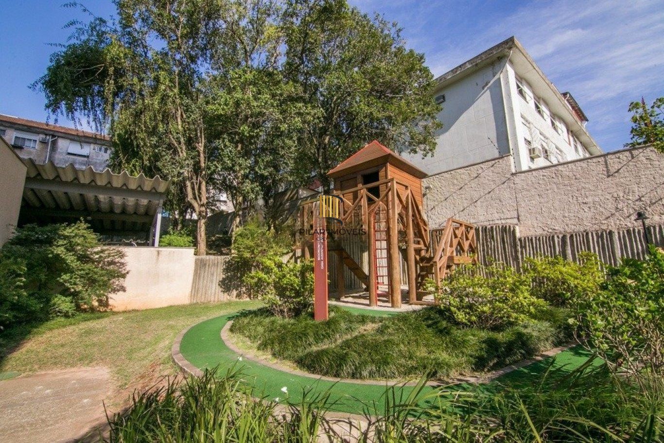 Apartamento com 3 quartos, 1 Suíte, 2 vagas e 83m² à venda em Jardim Lindóia.