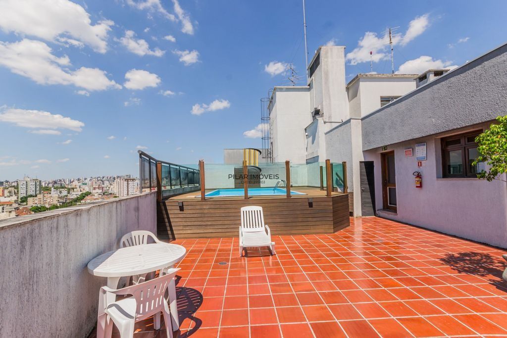 Apartamento à venda com 2 quartos 65 m²