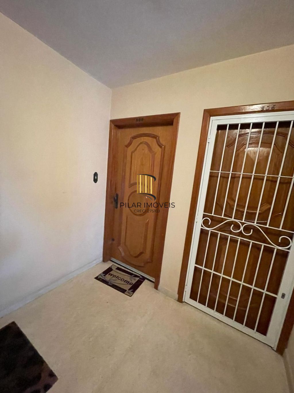 Apartamento à venda com 2 dormitórios no Bairro Cristo Redentor