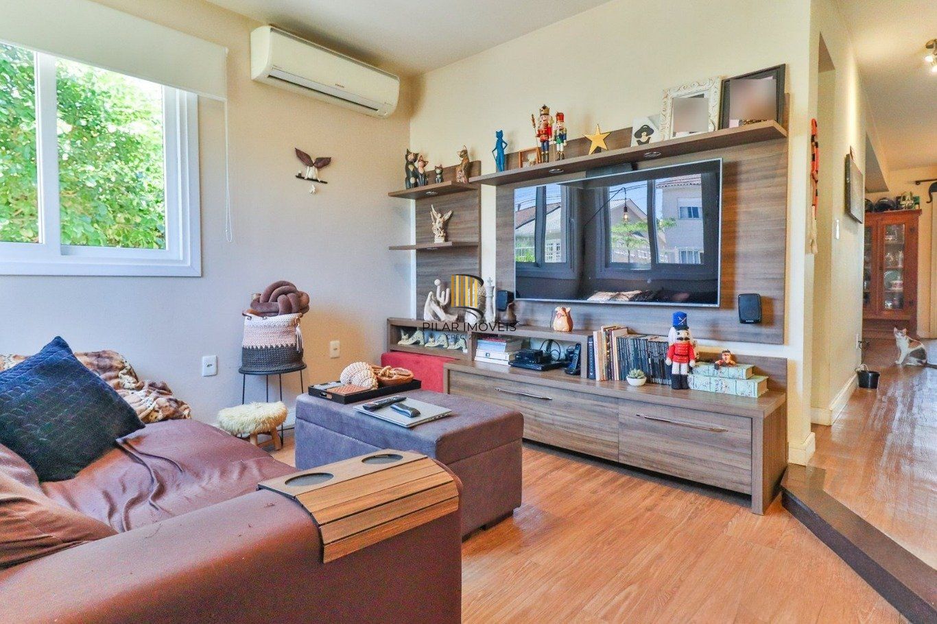 Casa em Condomínio com 3 Dormitórios e Energia Solar na Lomba do Pinheiro