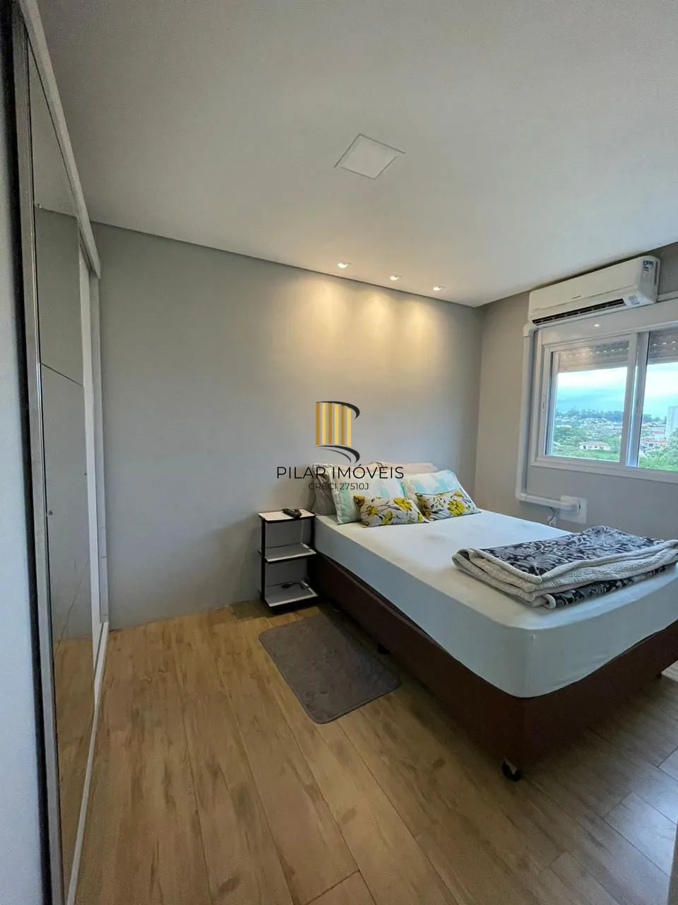 Apartamento 2 dormitórios com vaga e elevador em Gravataí