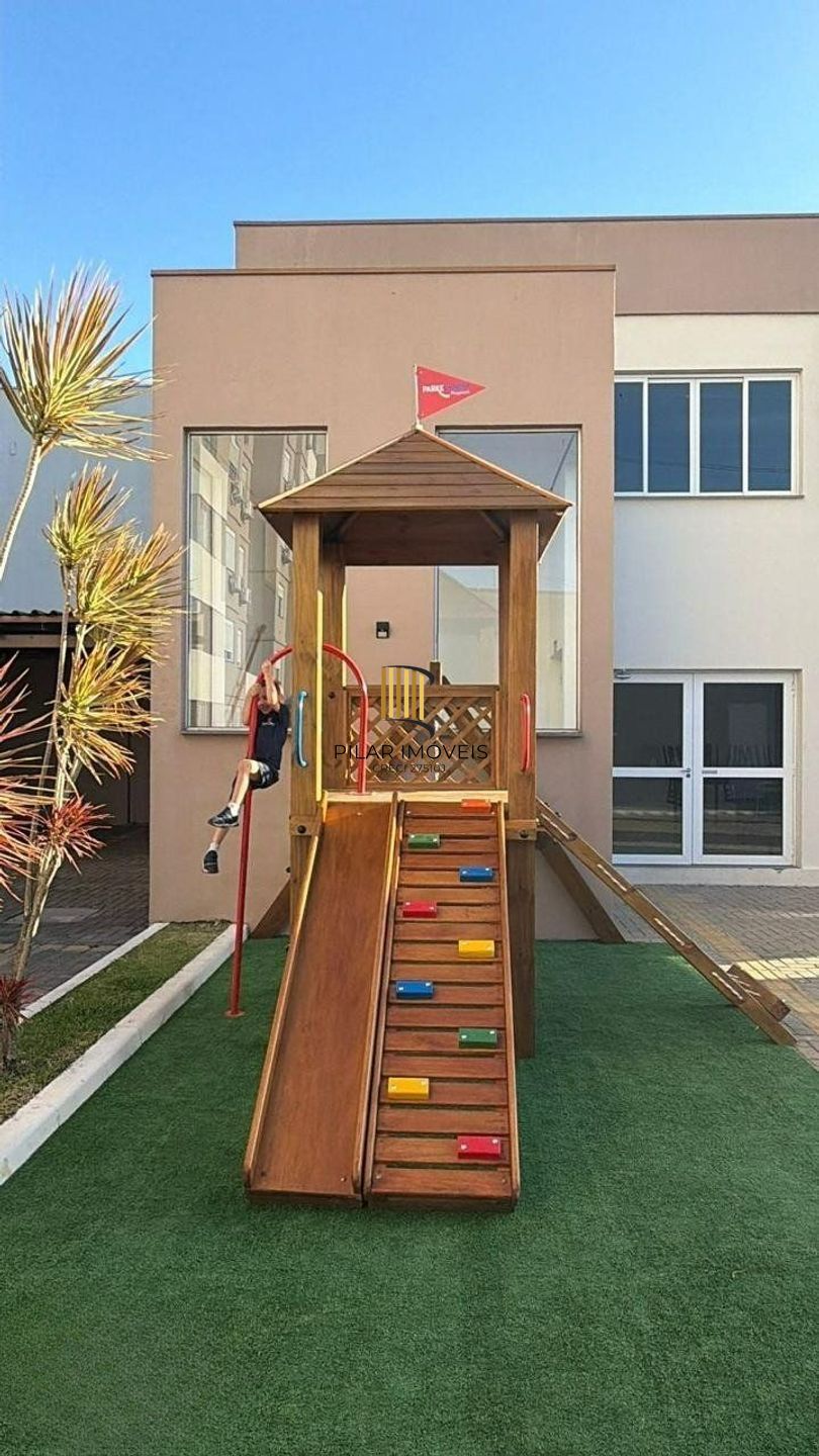 Apartamento com 2 dormitorios, com elevador e 1 vaga de garagem em Canoas.