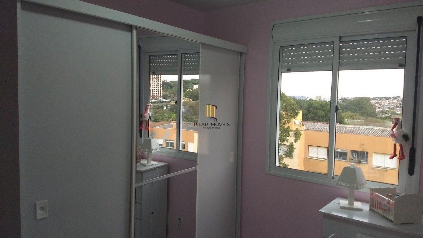 Apartamento com 3 quartos, vaga de garagem e elevador No Bairro Morro Santana