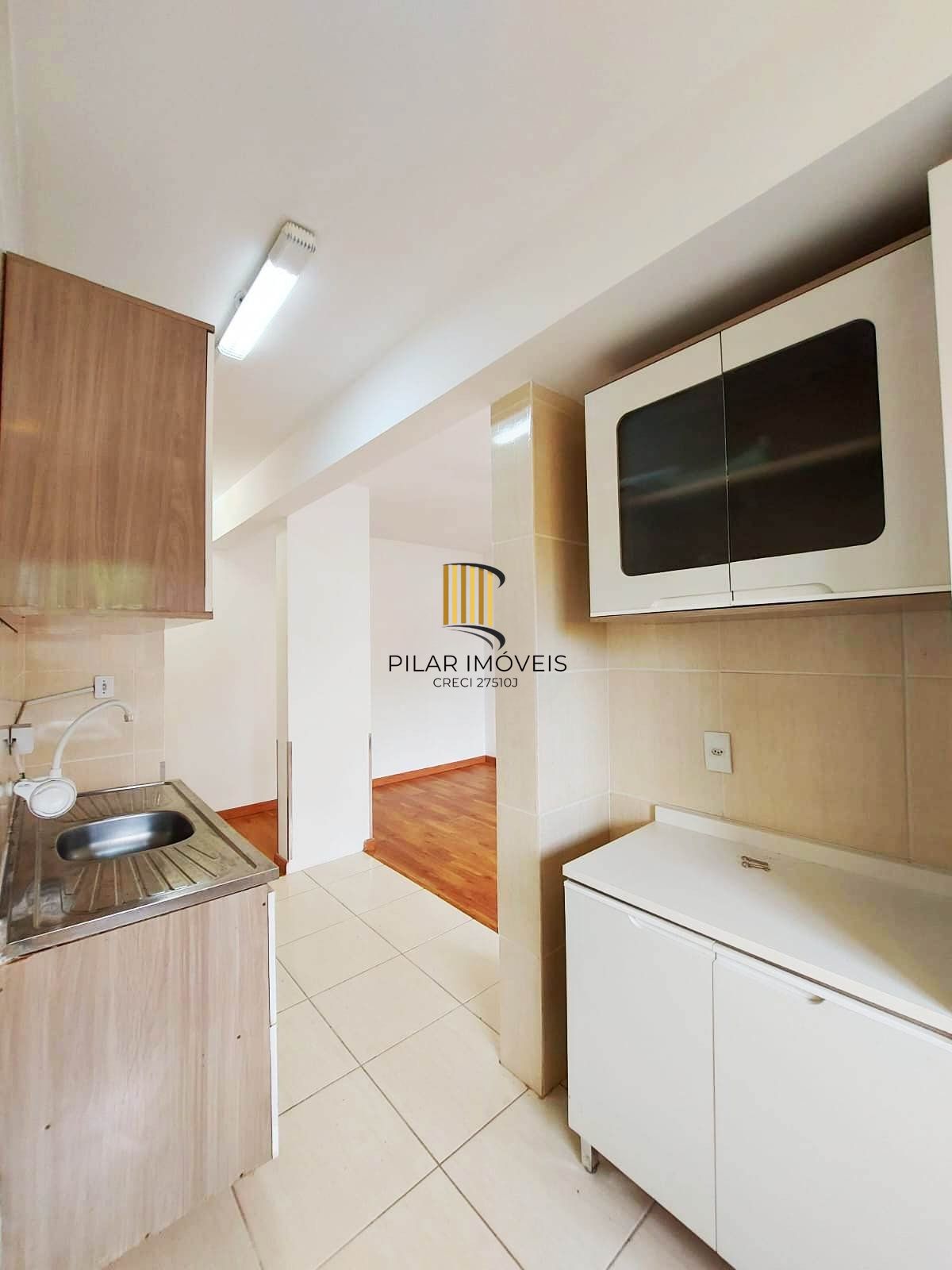 Apartamento de 1 dormitório com 1 vaga no Bairro Coronel Aparício Borges
