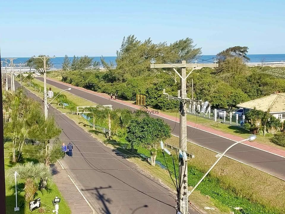 Apartamento 1 quarto com 1 vaga escriturada no condomínio Waikiki Capão Novo, Capão da Canoa.