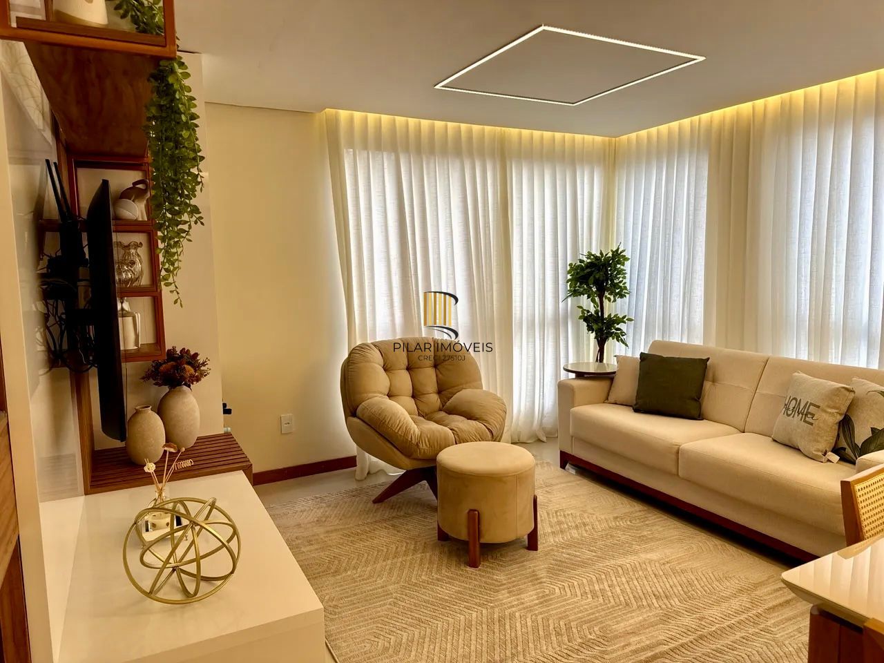 Apartamento 2 quartos com 1 vaga escriturada, Piscinas, Capão da Canoa.