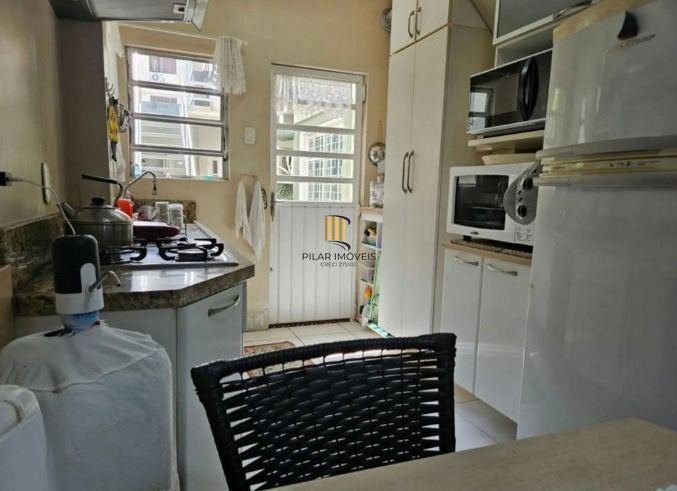Apartamento com 2 dormitórios e 69m² de área privativa no Bairro Auxiliadora