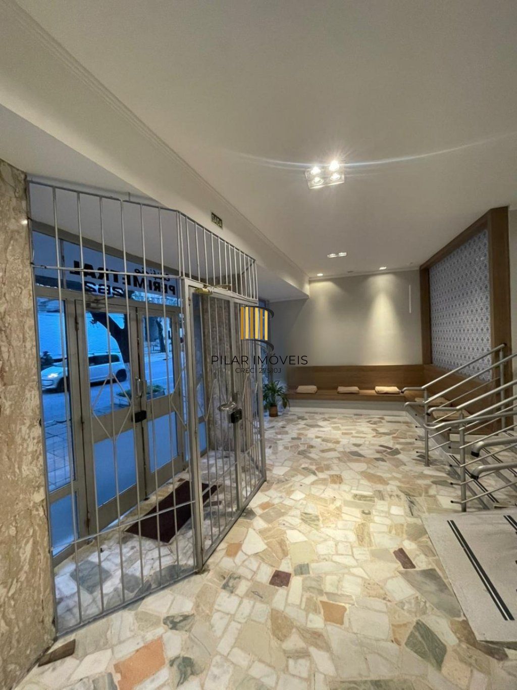 Apartamento à venda com 2 quartos 86 m²