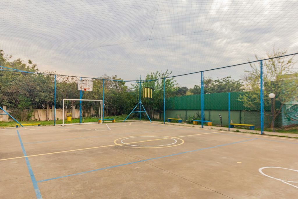 Apartamento térreo, 2 quartos, vaga e  piscina no bairro Jardim Itu
