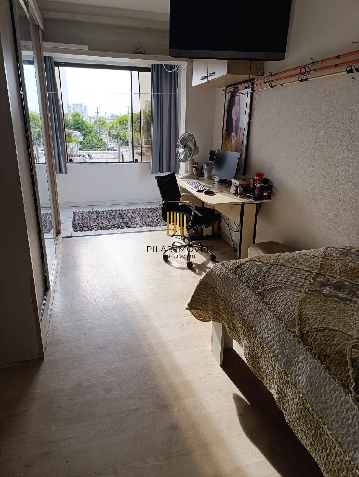 Apartamento semi mobiliado de 2 dormitórios bairro Sarandi