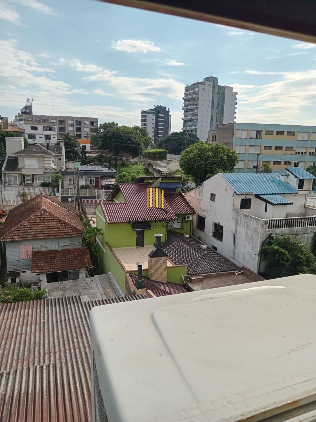 Apartamento de 2 quartos e elevador em Canoas.