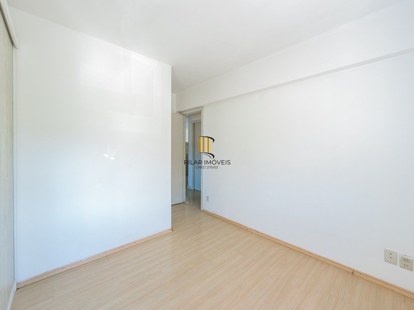 Apartamento 3 quartos, vaga, elevador, gas central no bairro Vila Ipiranga.