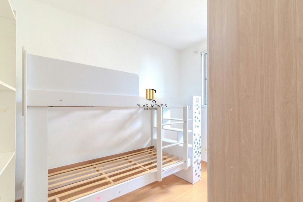 Apartamento 2 dormitórios, 1 vaga e elevador no Morro Santana.