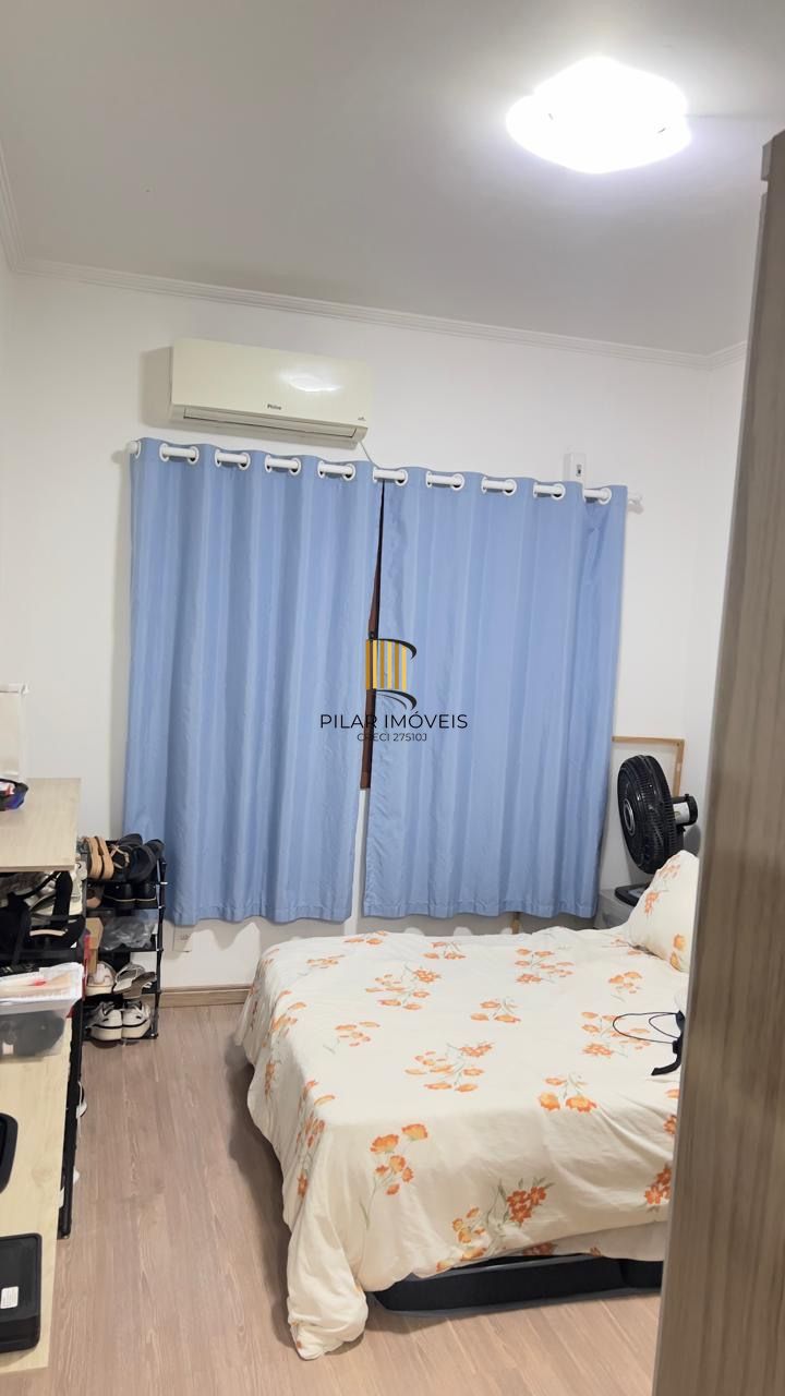 Apartamento Térreo 2 dormitórios 1 suíte e 2 vagas de Garagem Cachoeirinha