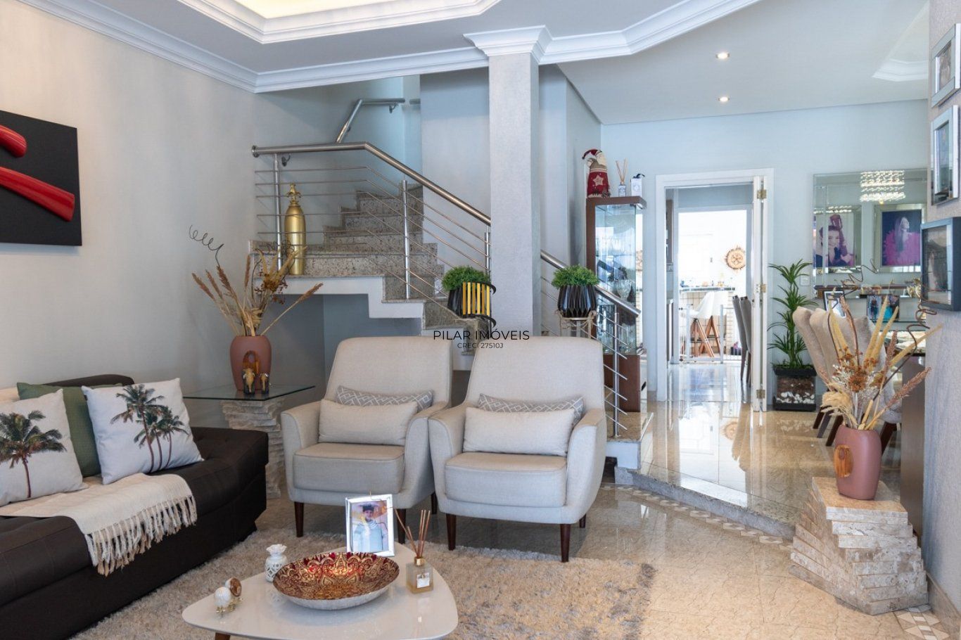 Casa Sobrado 3 dormitórios com suíte, piscina e sótão no Ecoville