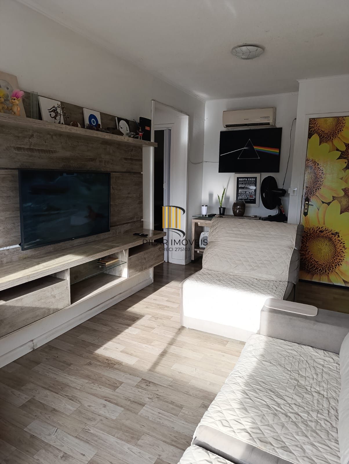 Apartamento semi mobiliado de 2 dormitórios bairro Sarandi