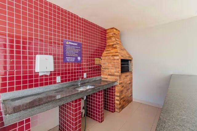 Apartamento de 2 quartos, piscina e 1 vaga de garagem em Canoas.