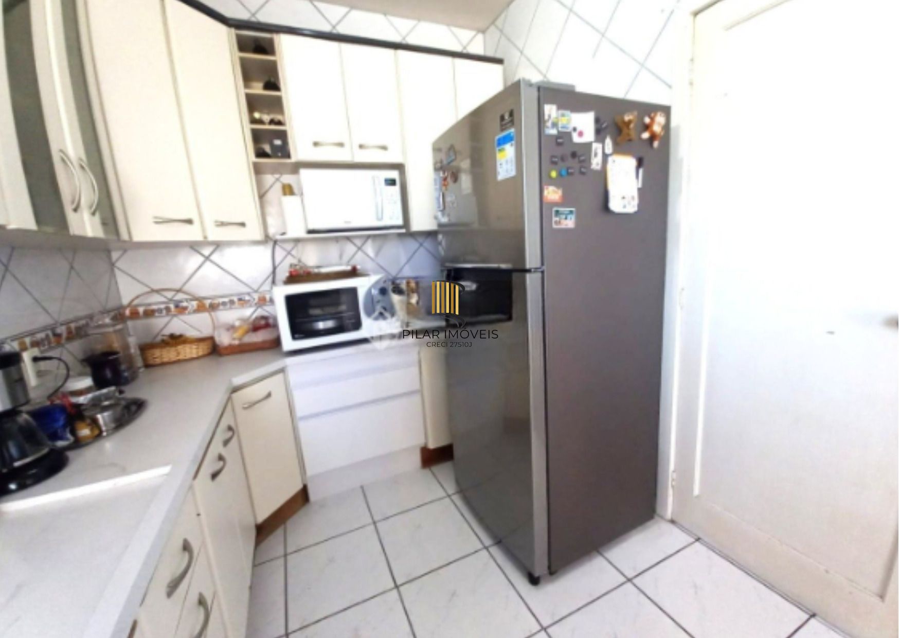 Apartamento com 3 dormitórios e 109m² à venda em Navegantes