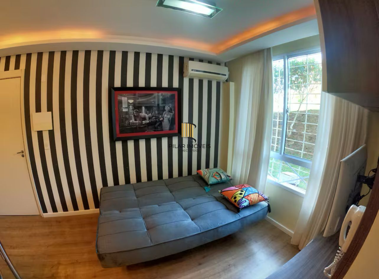 Apartamento de 2 quartos térreo com 49 metros privativos e 1 vaga de garagem