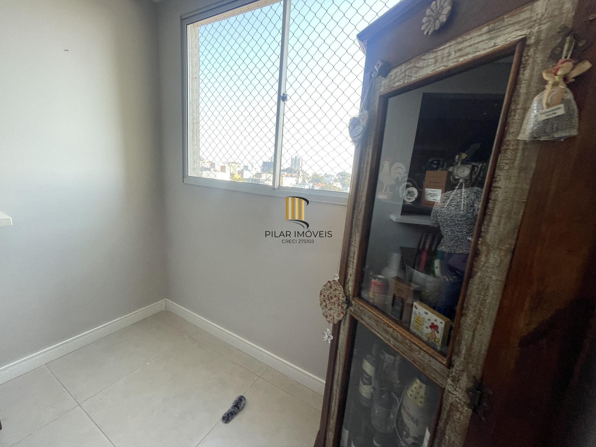 Cobertura com 3 quartos e 1 vaga de garagem na Rua Sadi Castro.