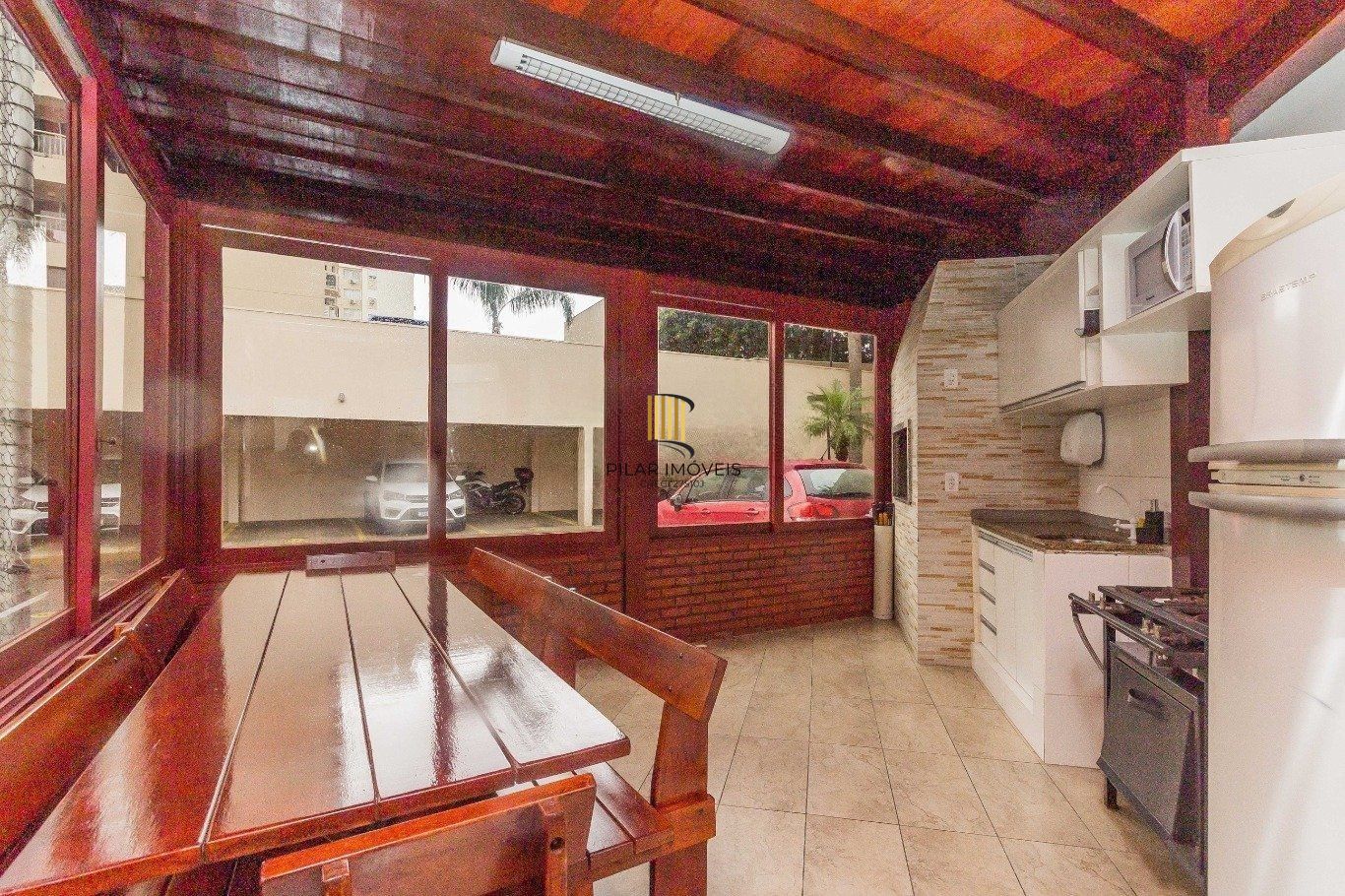 Apartamento Térreo com piscina à venda com 2 Dormitórios 52 m²