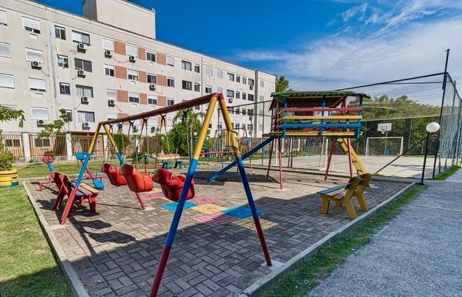 Apartamento 2 dormitórios com suíte no Jardim Planalto Porto Alegre