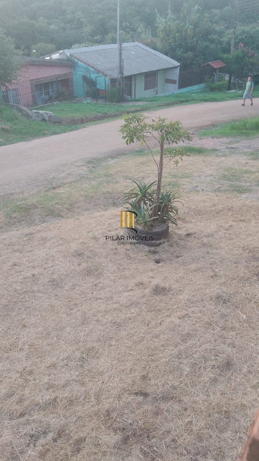 terreno de 420 metros em Viamão RS com 2 casas!