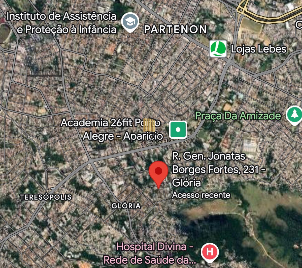 Casa Sobrado semi mobiliada com 3 dormitórios no Bairro Jardim Floresta