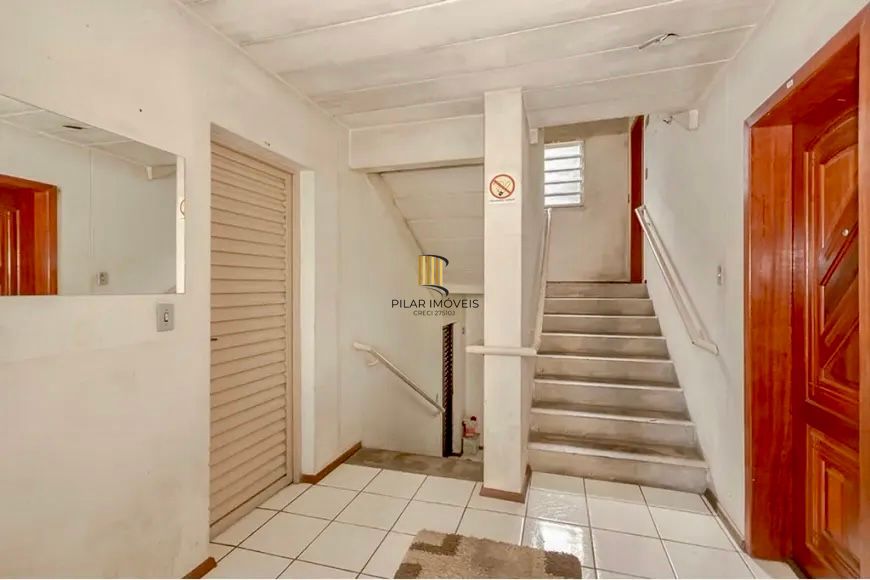Apartamento Térreo 2 quartos 1 vaga  na Rua Dolores Duran, Lomba do Pinheiro
