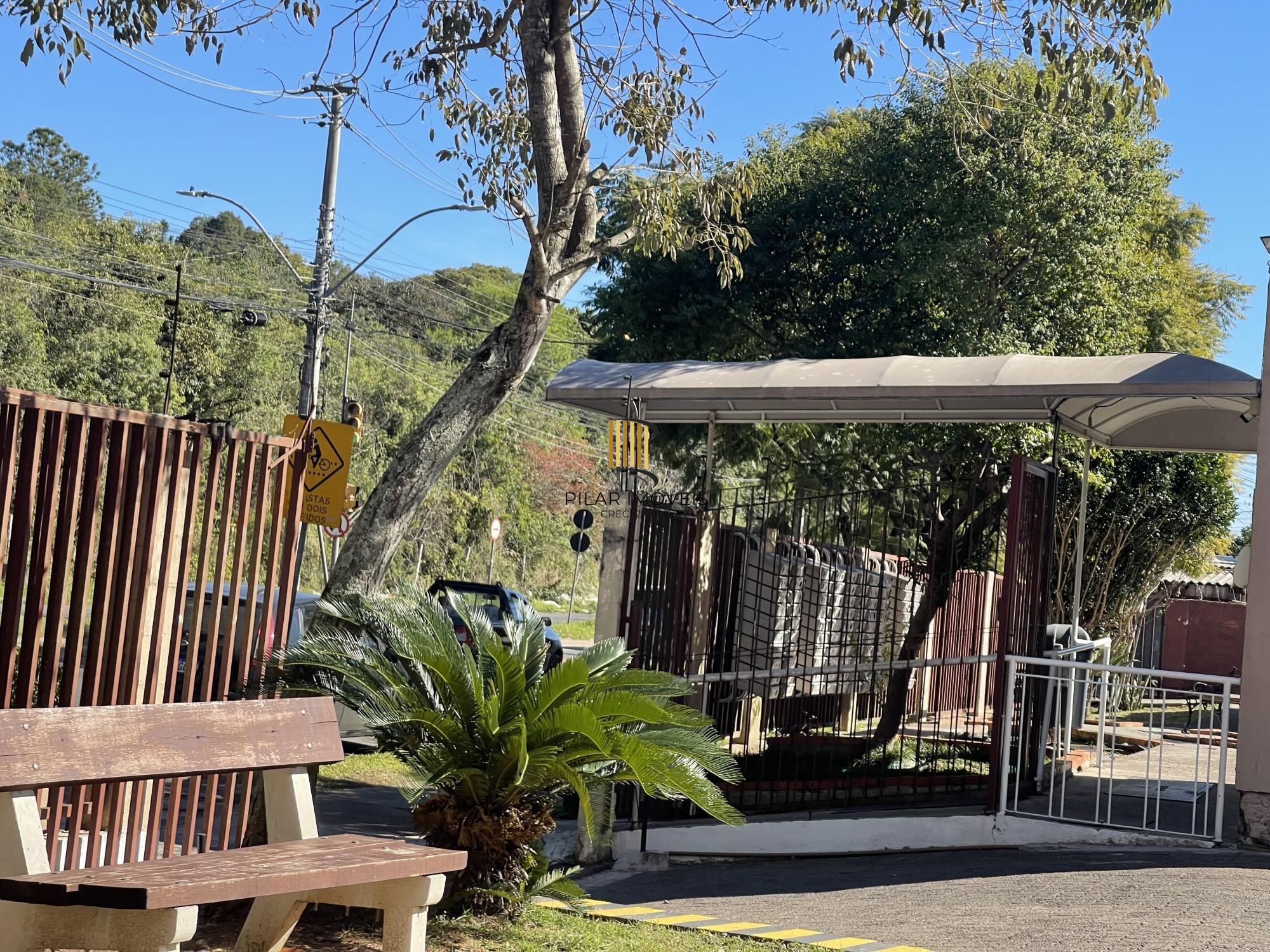 Apartamento de 2 dormitórios Terceiro andar com vaga no Jardim Leopoldina