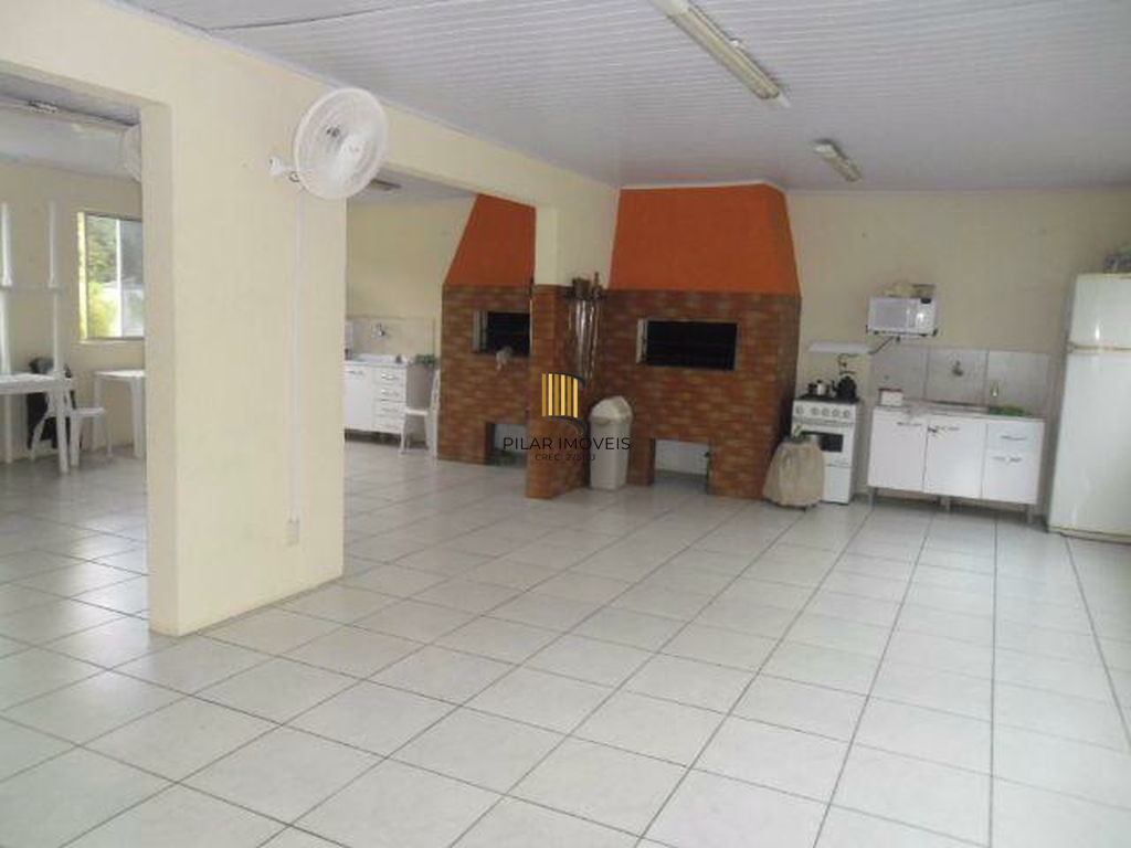 Apartamento de 2 dormitórios Terceiro andar com vaga no Jardim Leopoldina