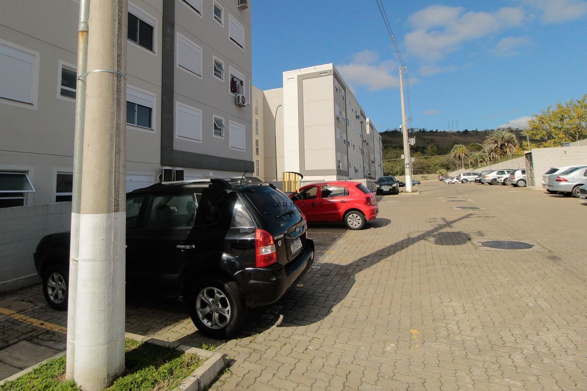 Apartamento 2 dormitórios Linda Vista, 1 vaga e Piscina na Av. Protásio Alves