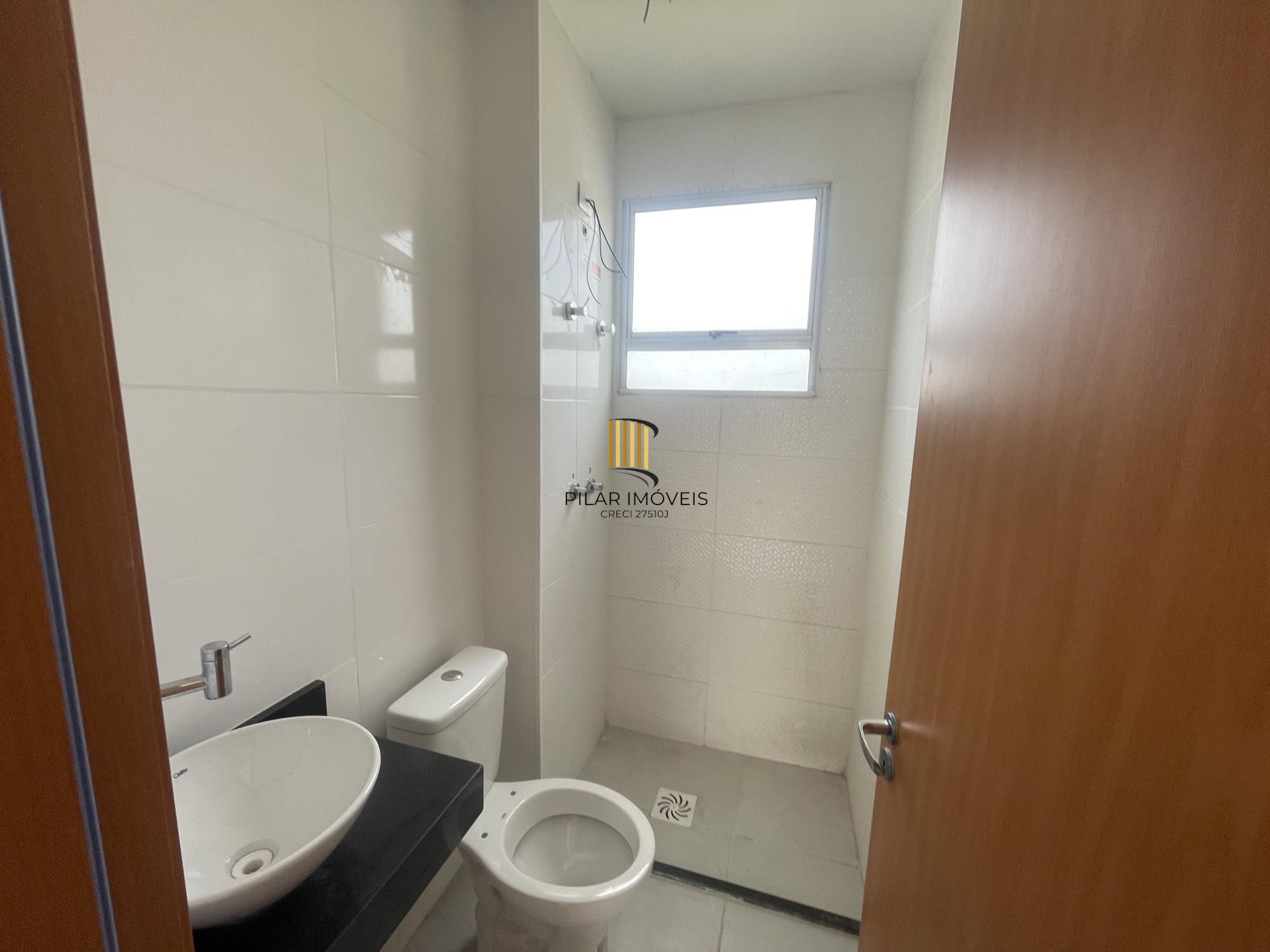 Apartamento 2 dormitórios Linda Vista, 1 vaga e Piscina na Av. Protásio Alves