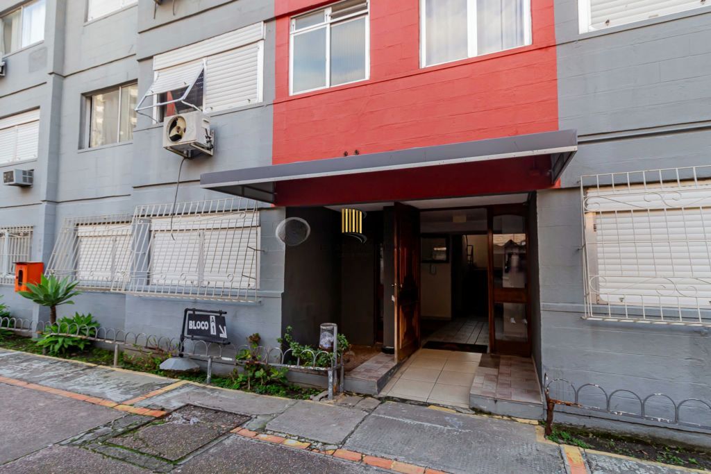 Apartamento com 1 quarto, elevador, Piscina e Churrasqueira Partenon.