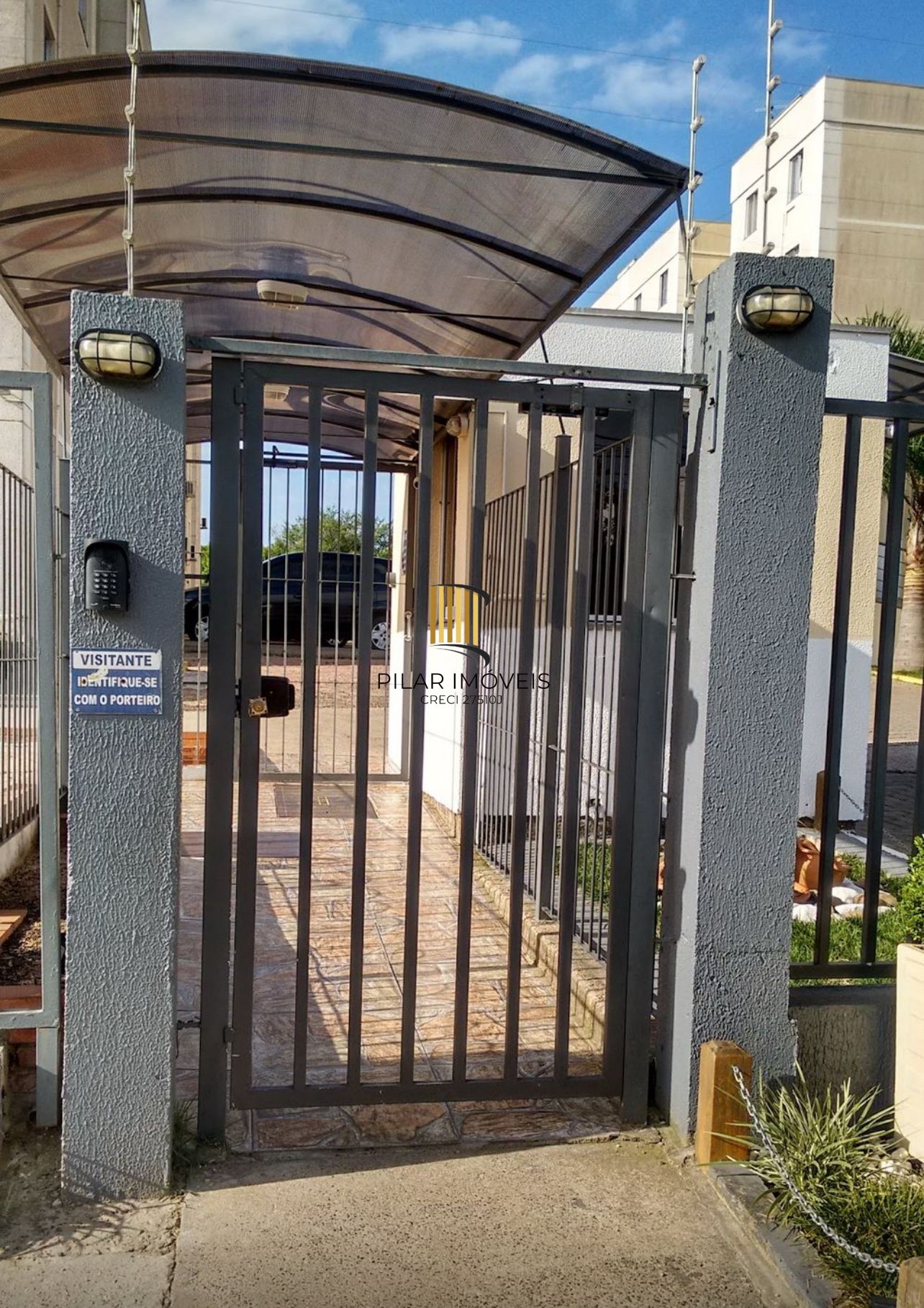 Apartamento Térreo 2 quartos com vaga no Bairro Jardim Leopoldina Porto Alegre