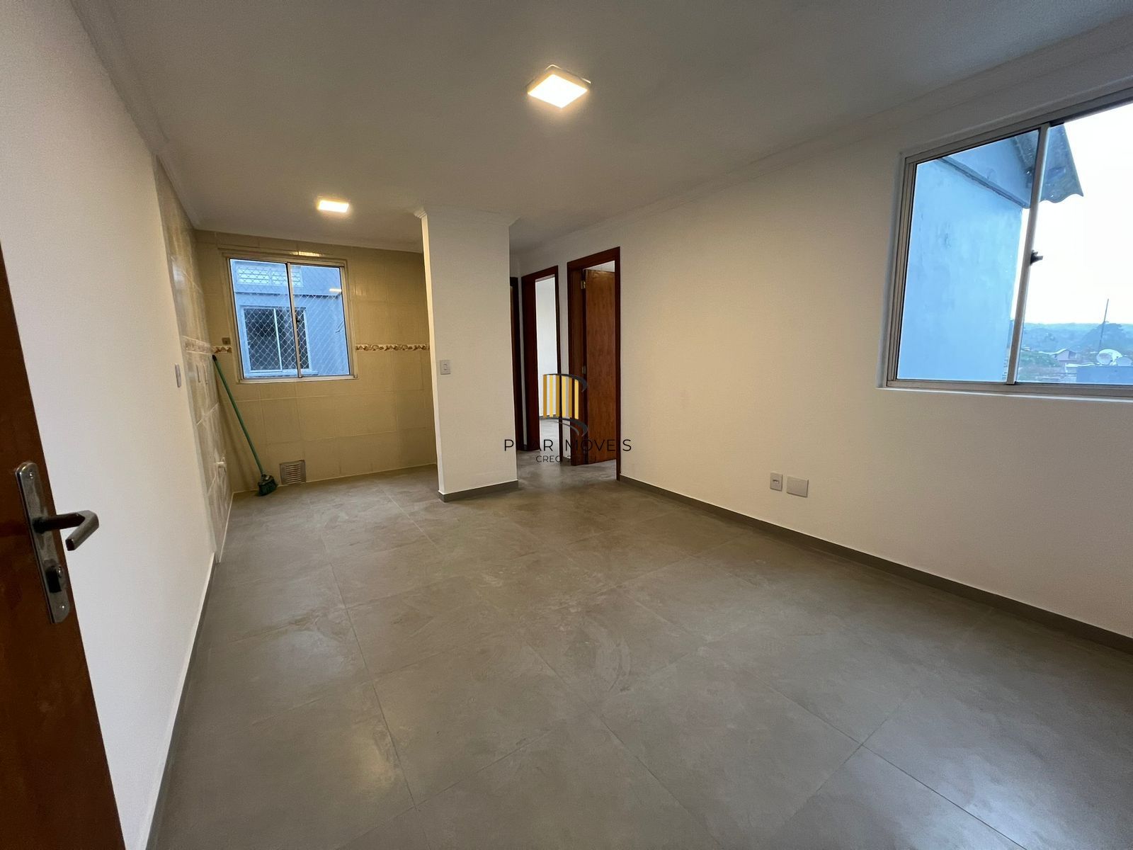 Apartamento com 2 dormitórios no Bairro Vila Nova