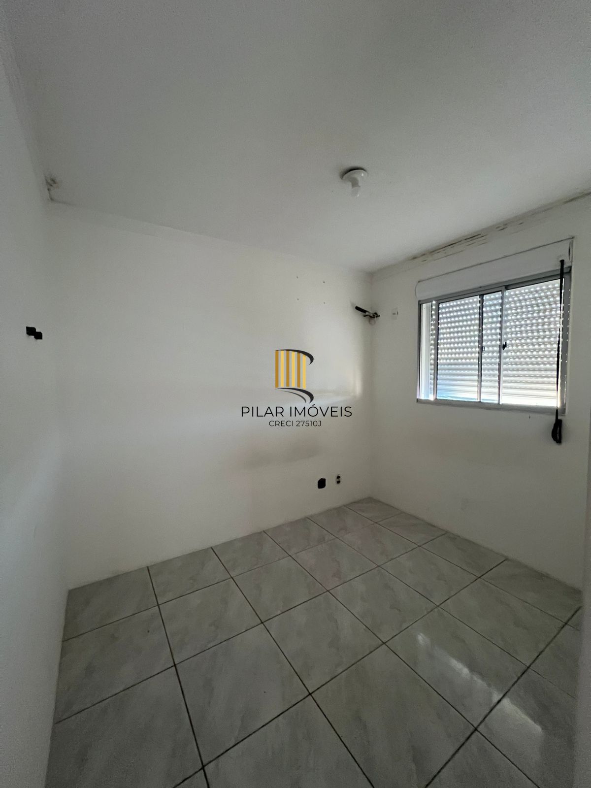 Apartamento  2 dormitórios 1 vaga no condomínio Sinai  com piscina e infra