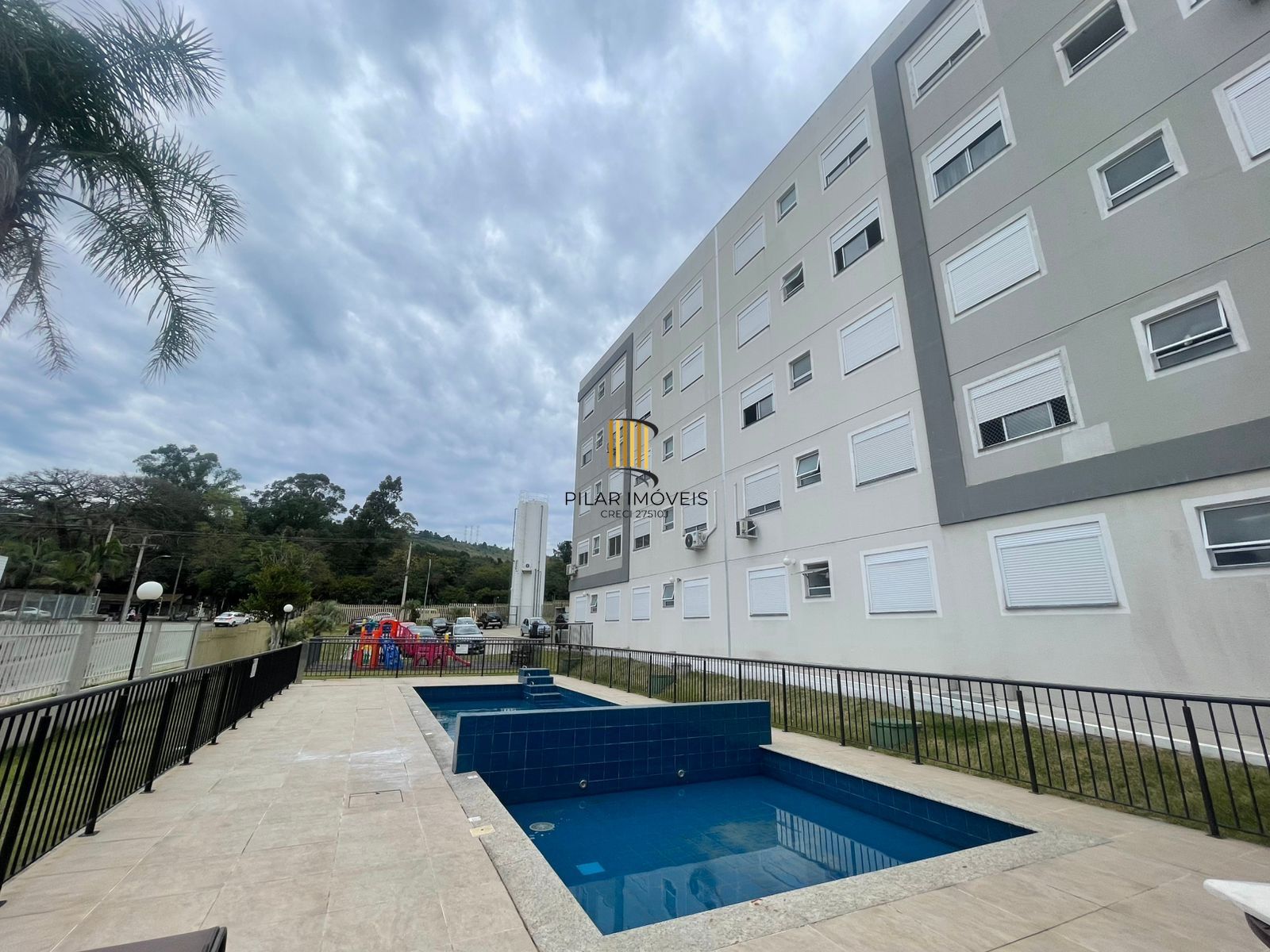 Apartamento 2 dormitórios Linda Vista, 1 vaga e Piscina na Av. Protásio Alves