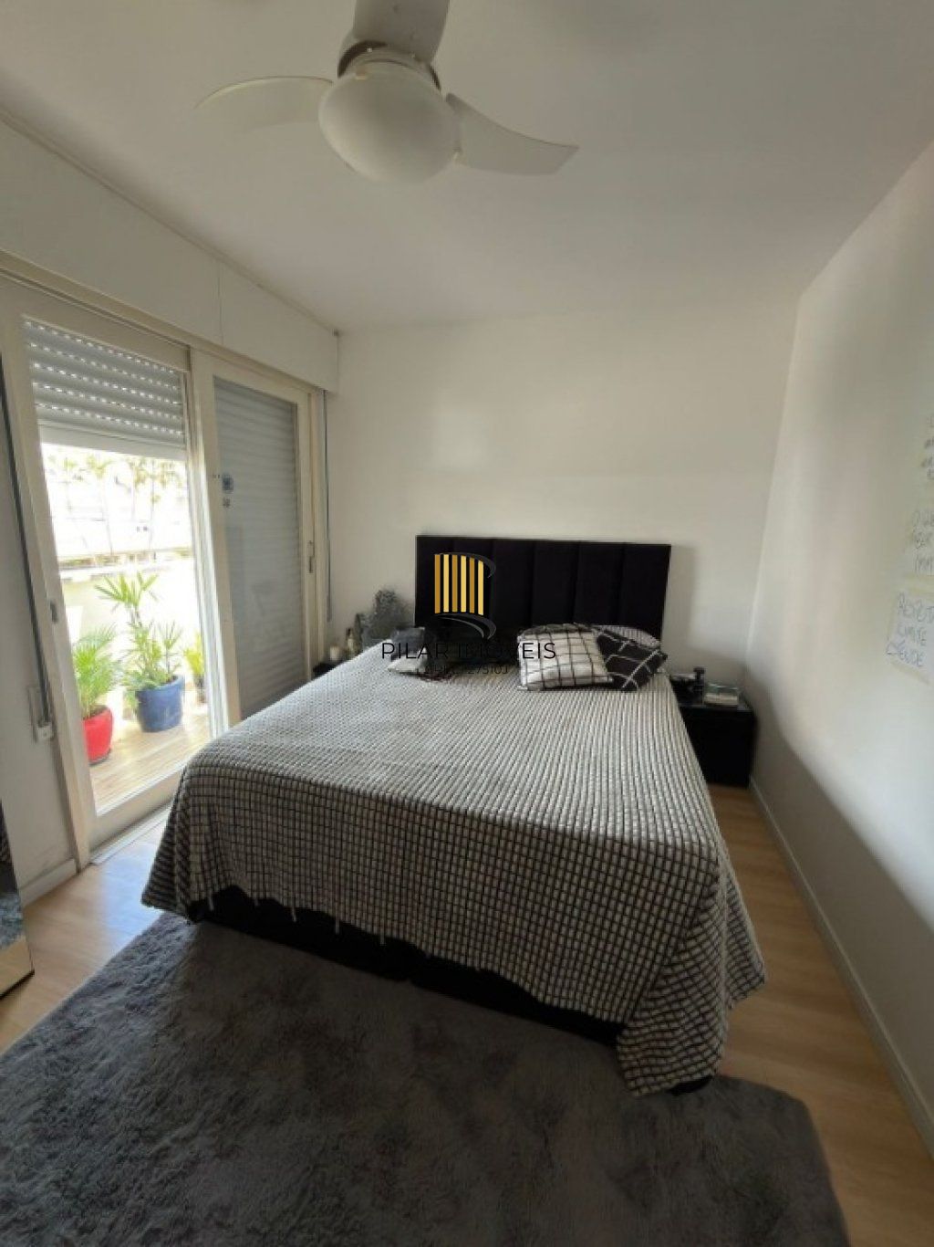 Apartamento 2 quartos mobiliado no Menino Deus