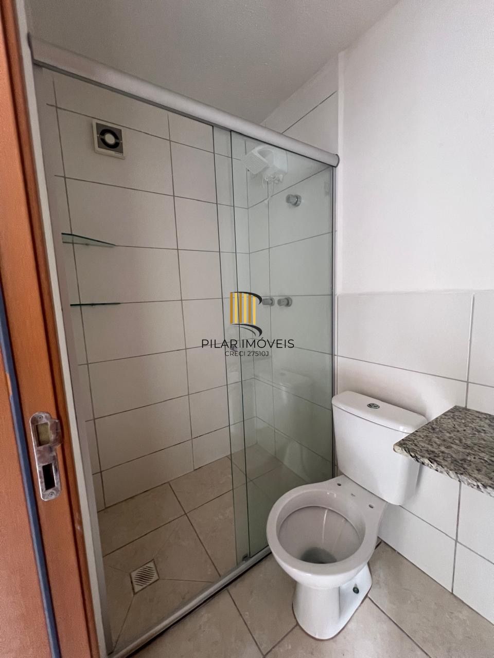 Apartamento Térreo 2 quartos em condomínio fechado com piscina e infra completa