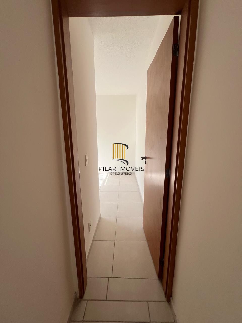 Apartamento Térreo 2 quartos em condomínio fechado com piscina e infra completa