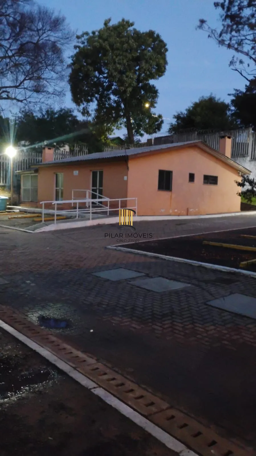 Apartamento t2 dormitórios 1 vaga no Bairro Mário Quintana Porto Alegre