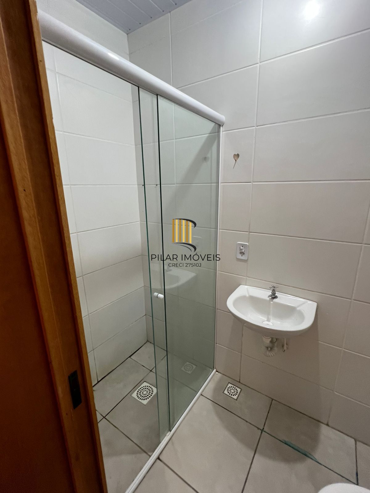 Casa de Condomínio 1 quarto e 1 vaga e pátio fechado à venda, 66m² - Formoza