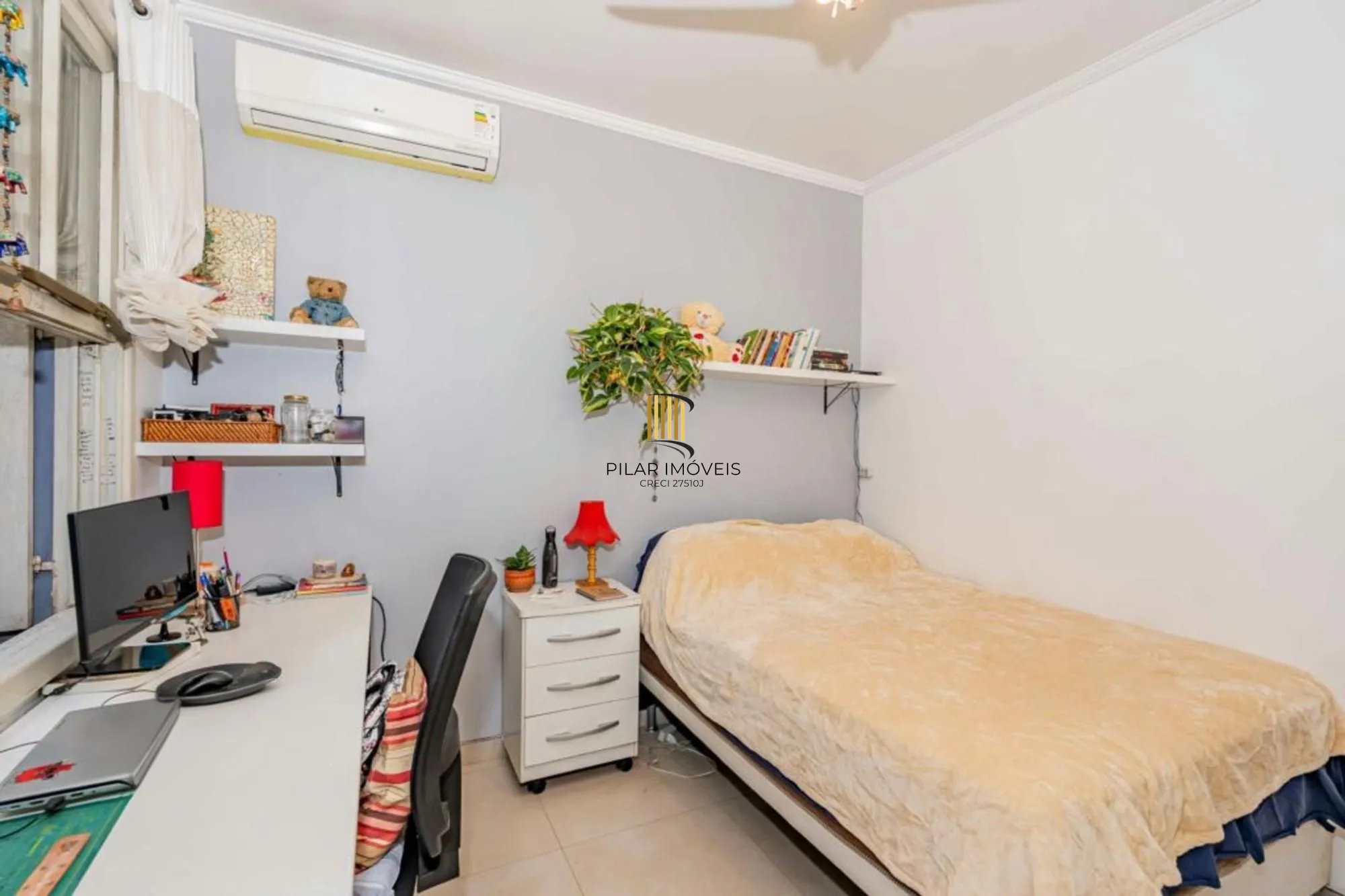 Apartamento Garden, 3 dormitórios, 1 suíte e churrasqueira no bairro Santana.