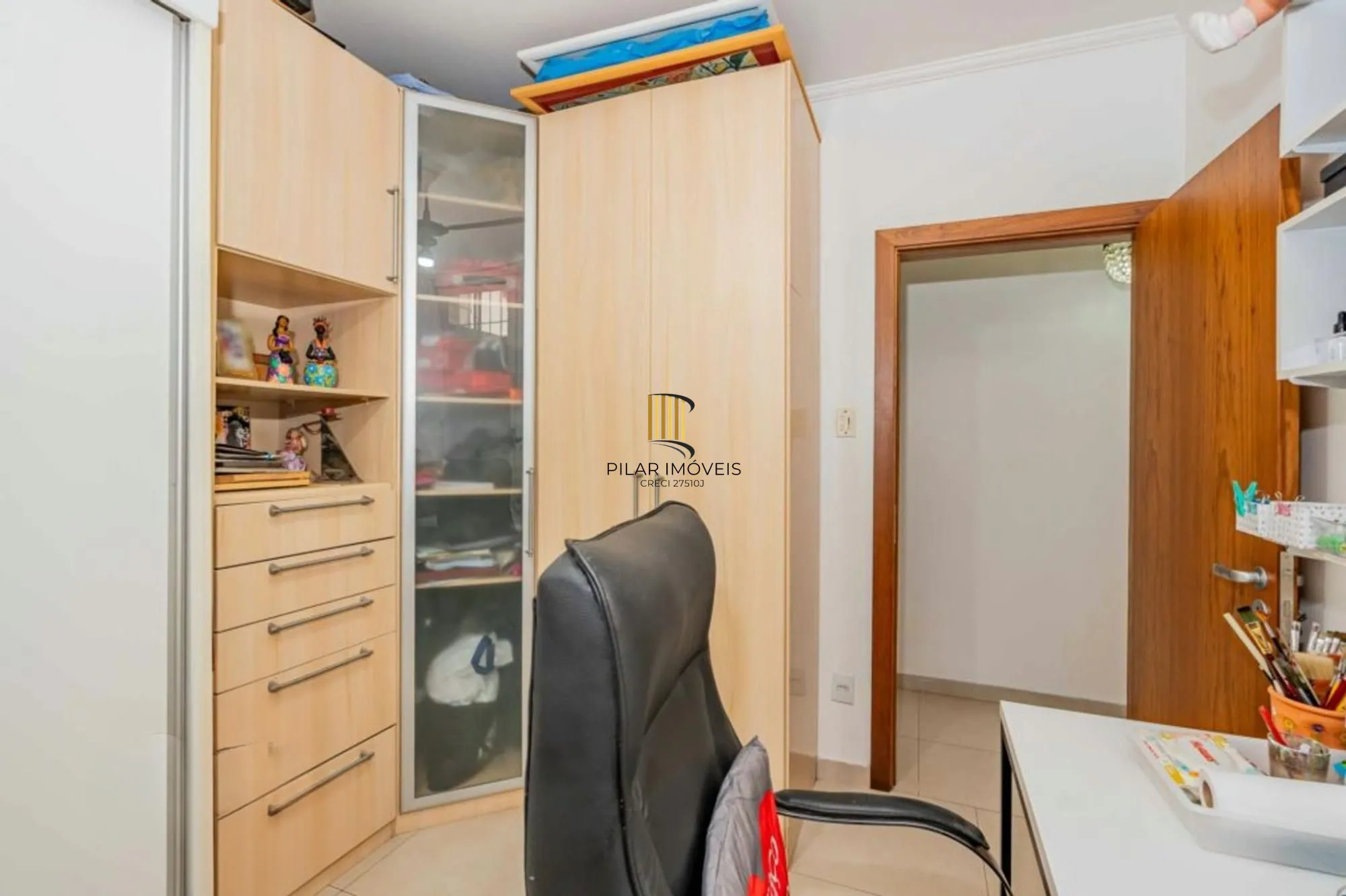 Apartamento Garden, 3 dormitórios, 1 suíte e churrasqueira no bairro Santana.