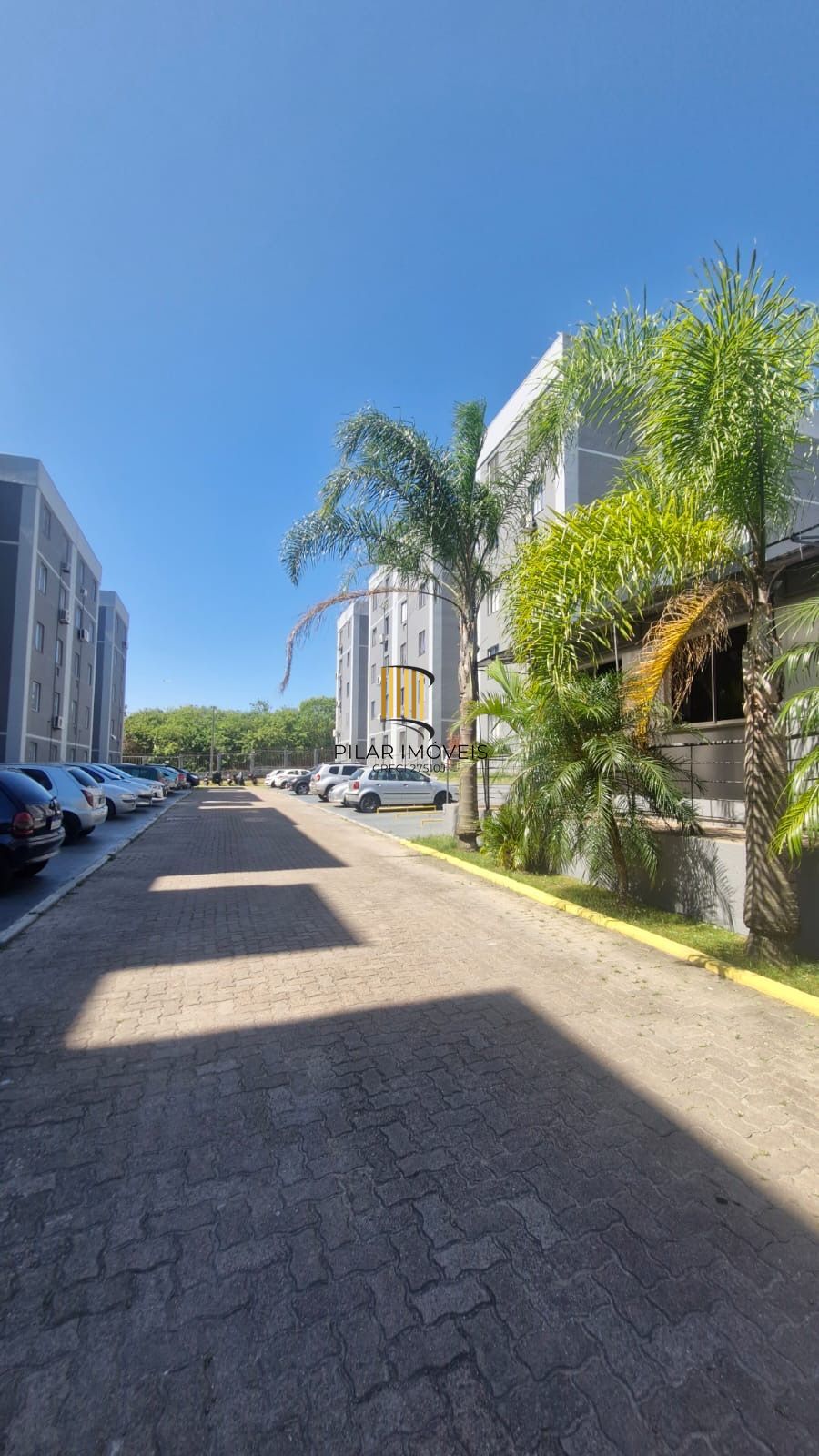 Apartamento  2 quartos com vaga no Bairro Jardim Leopoldina Porto Alegre