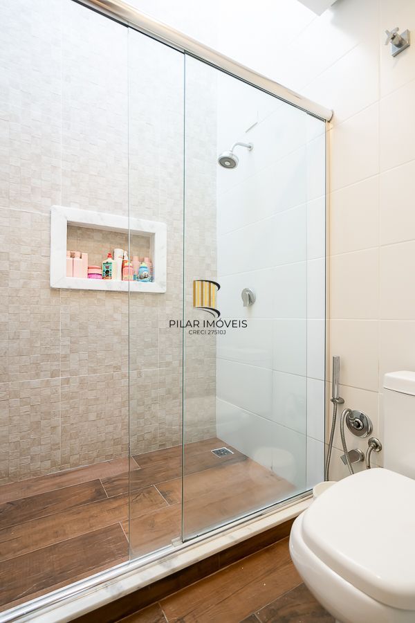 Casa em Condomínio com 4 quartos e 275m² à venda em Sarandi, Porto Alegre.