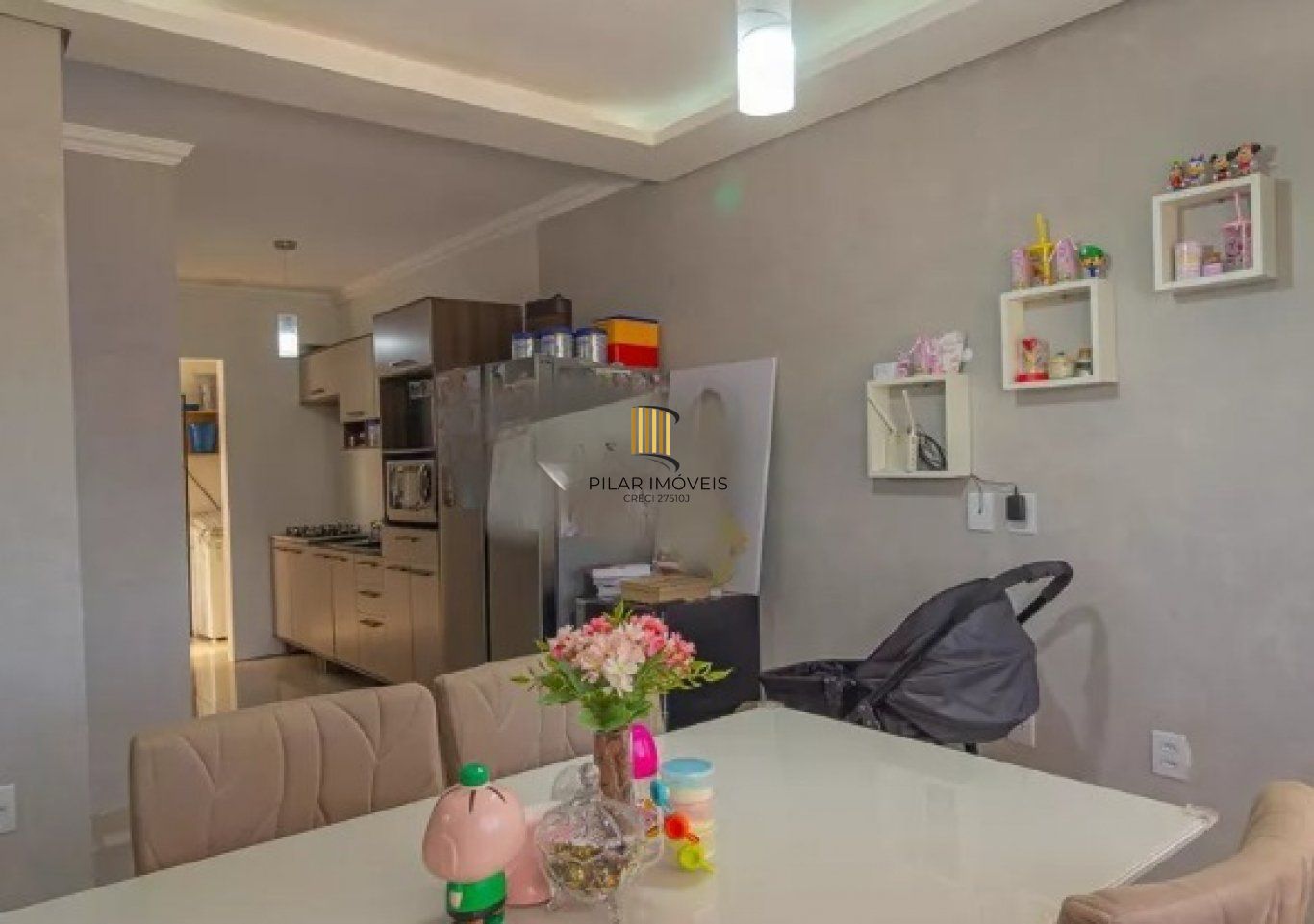 Casa de 2 Quartos e 1 vaga de garagem em Canoas.