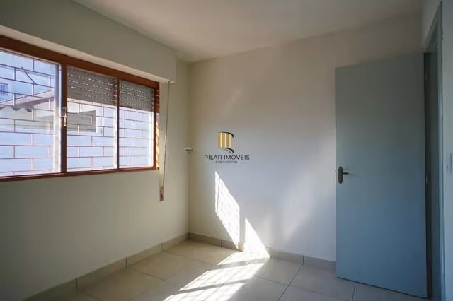 Casa de 3 dormitórios no bairro passo das Padras Porto Alegre.