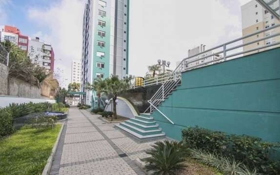 Apartamento de 2 dormitórios bairro Passo da Areia